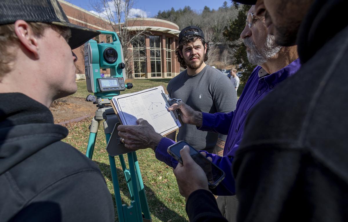 MCM program students