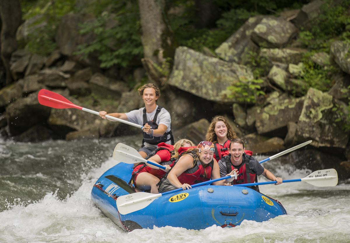 Students and guide on a hike in Western North Carolina