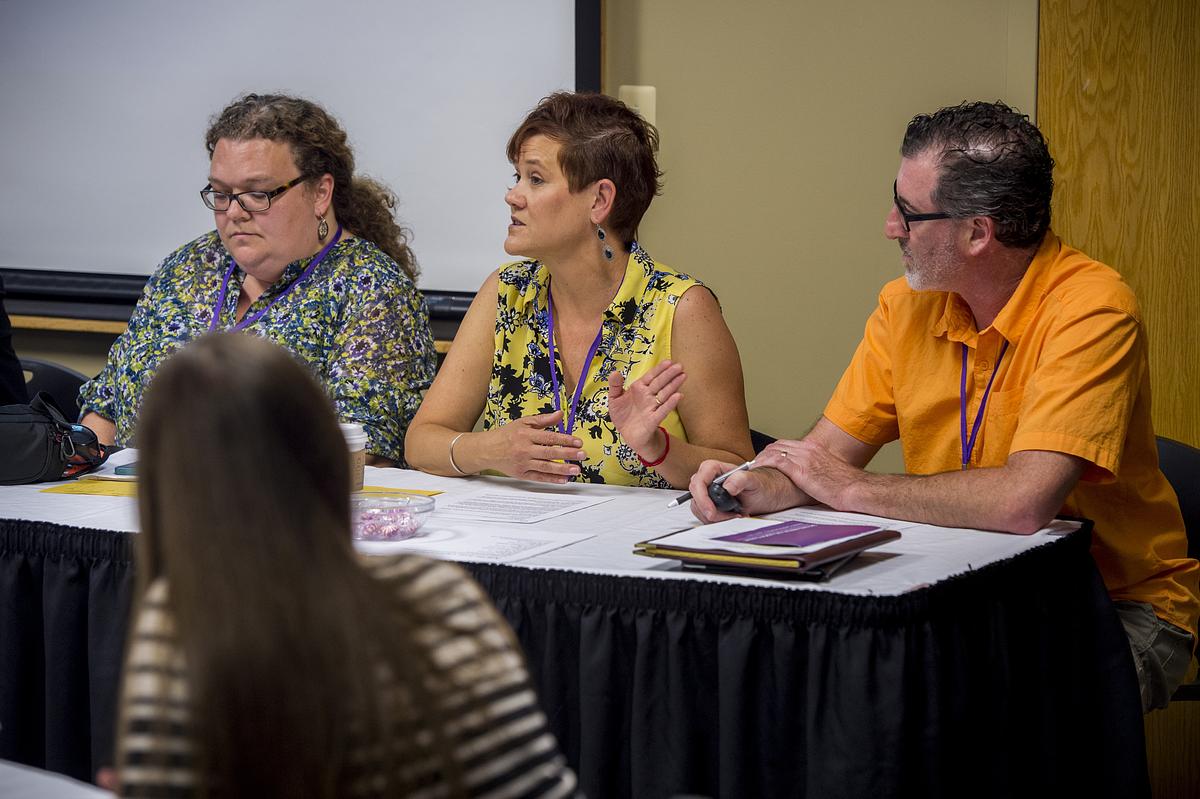 Teachers in discussion and the Inclusive Education Seminar