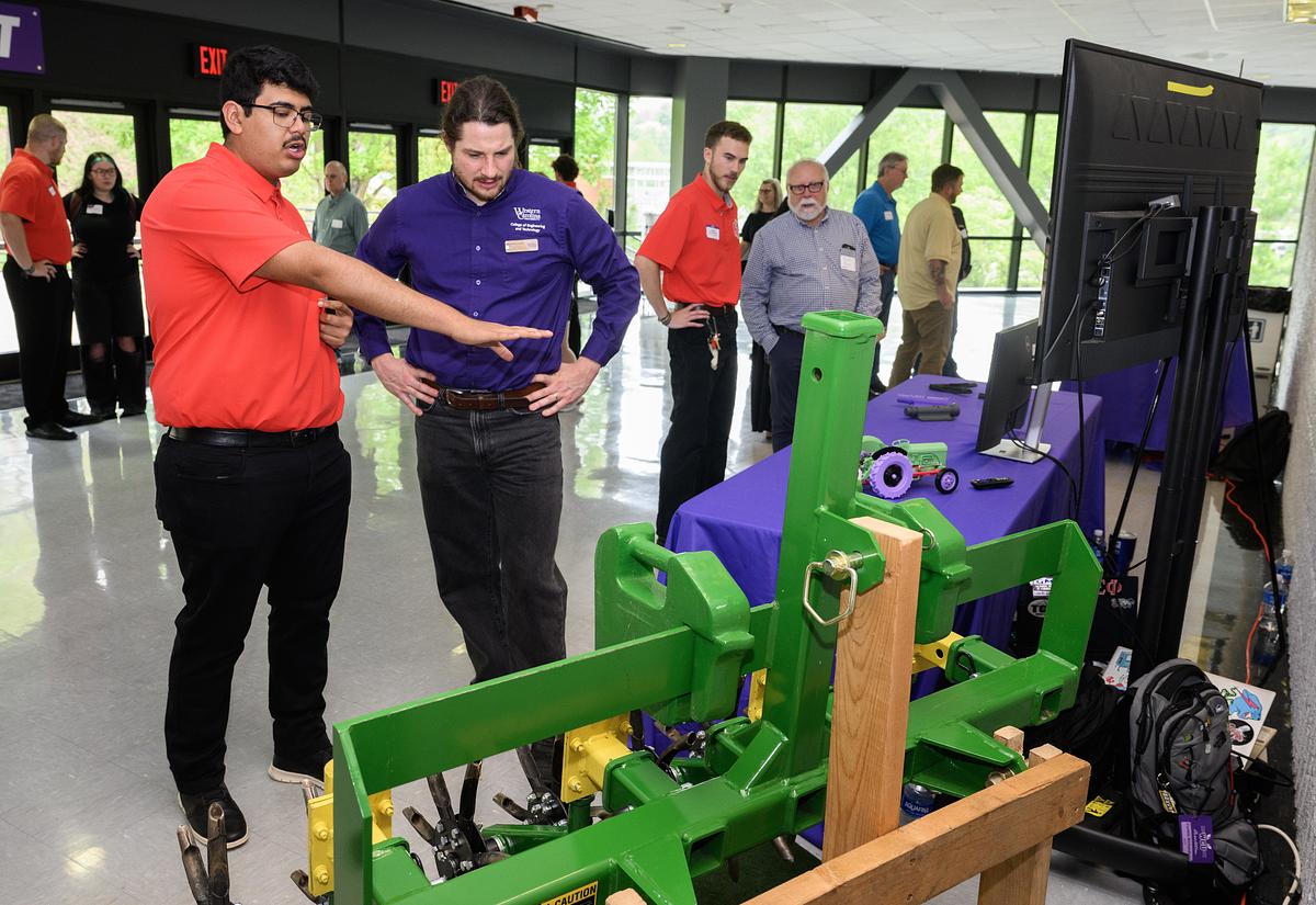 WCU students present an engineering capstone project