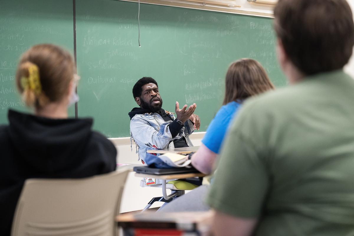 Image of Hanif Abdurraqib