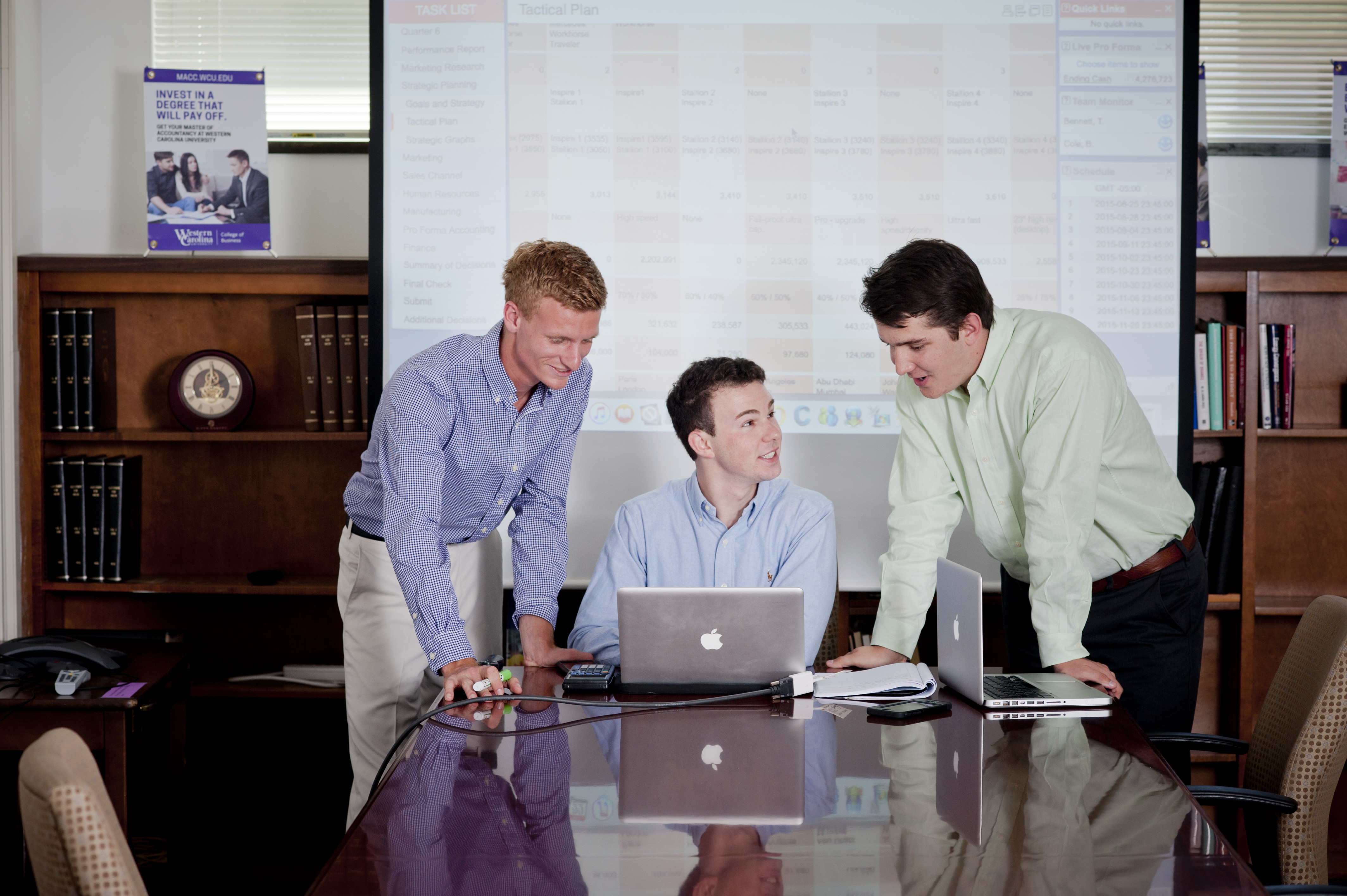 College of Business launches two new graduate certificates for fall semester