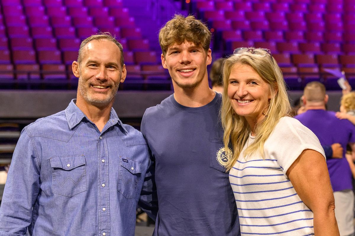 Family at Legacy Pinning